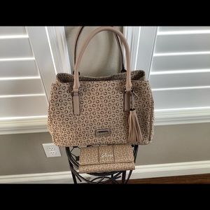 Guess handbag and wallet